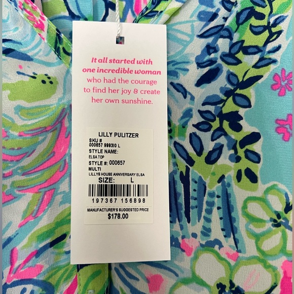 NWT Lilly Pulitzer Elsa silk top size L. Lilly’s House Anniversary print - Picture 4 of 4